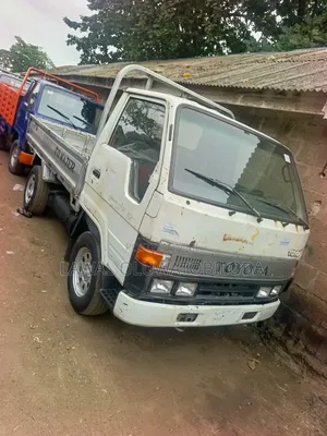 Nigeria Used Toyota Dyna 150 3y Petrol Engine Working Perfectly