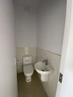 1bdrm Apartment in Ikota for rent