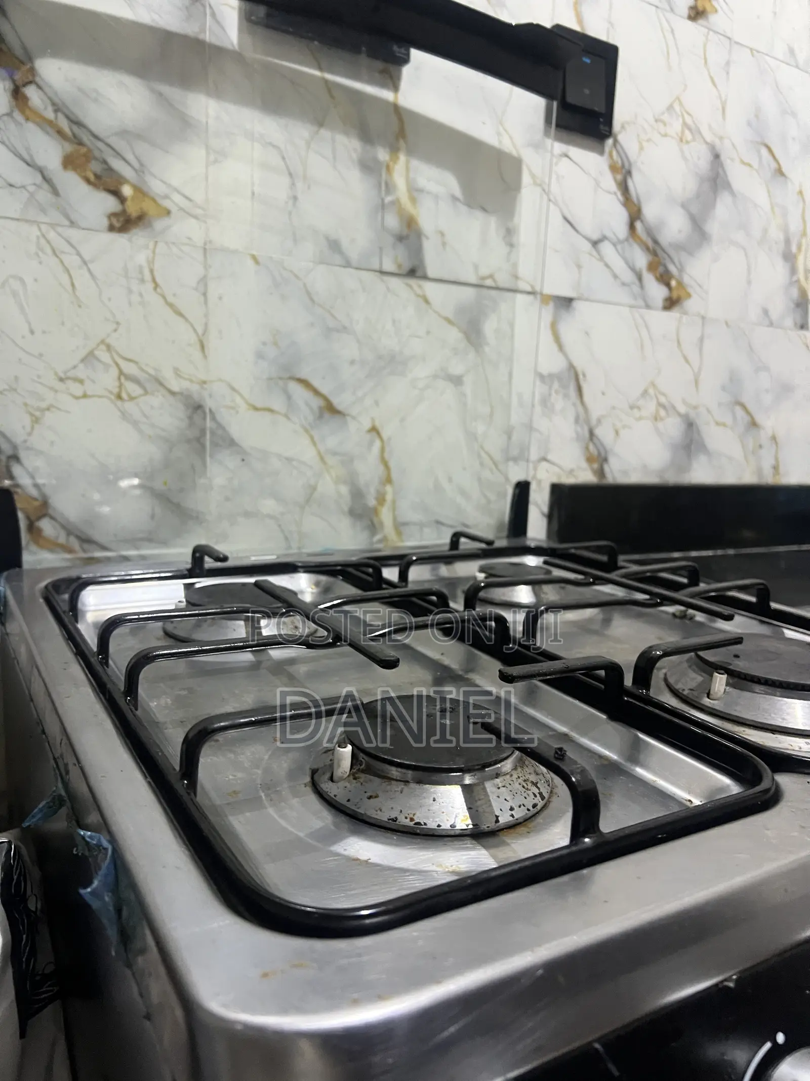 Binatone 4 Cylinder With Oven
