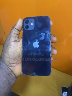 Apple iPhone 12 64 GB Black