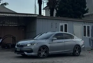Honda Accord EX-L V6 4dr Sedan FWD (3.5L 6cyl 6A) 2017