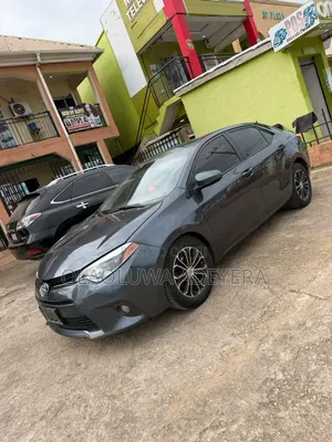 Toyota Corolla 2015 Gray