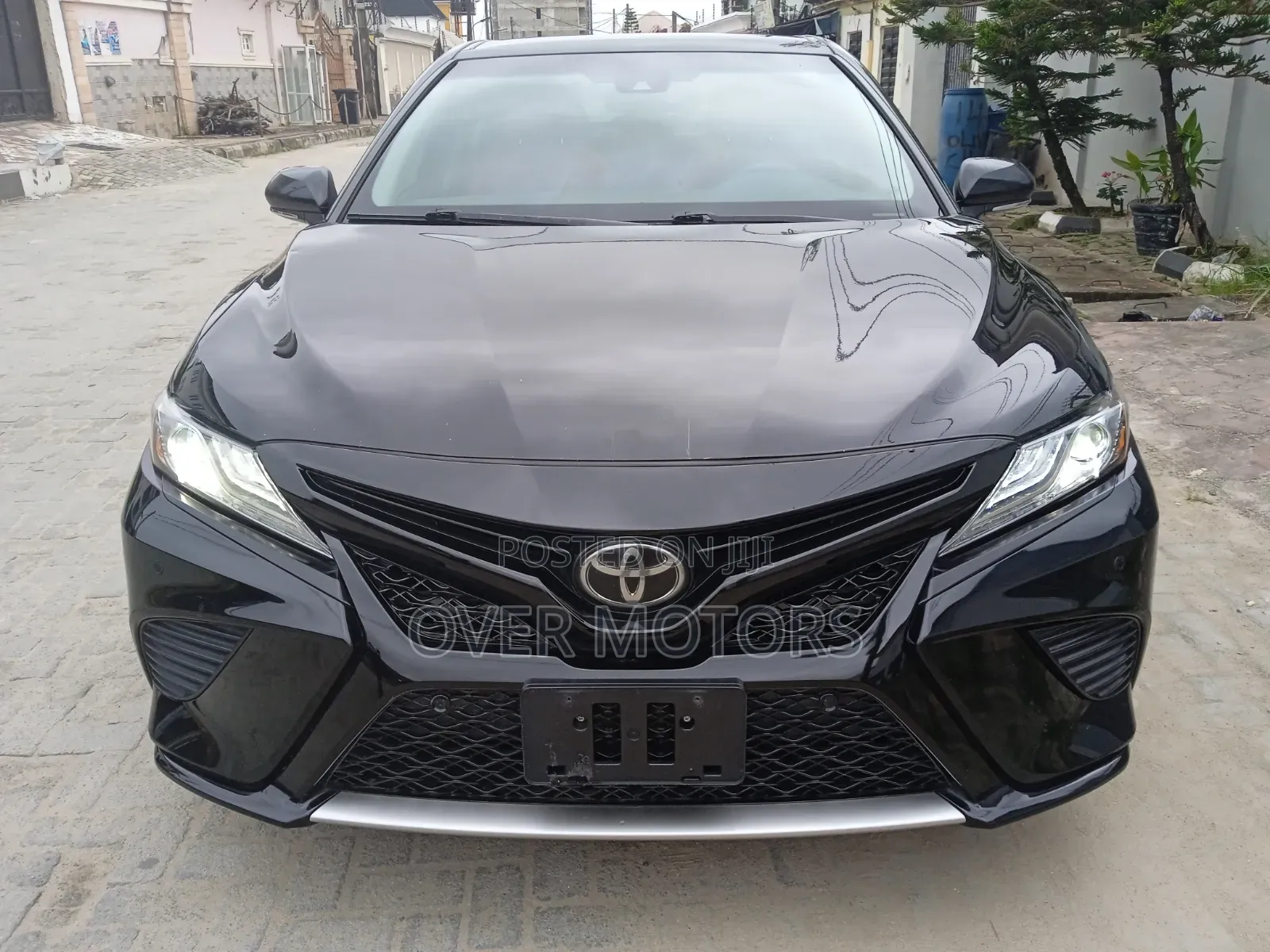 Toyota Camry 2018 Black