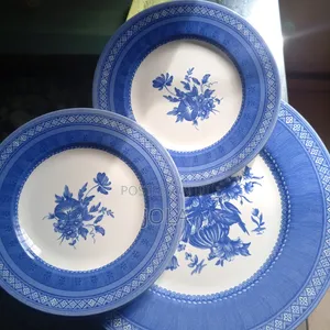 Durable Floral Set Plates