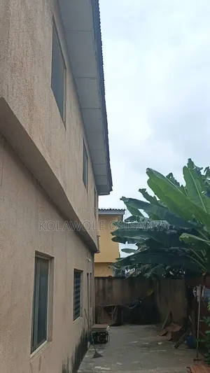 3bdrm Block of Flats in Egan for sale