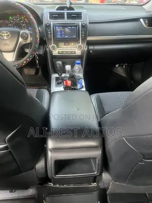 Toyota Camry 2012 Silver