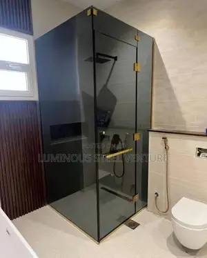 Shower Cubicle