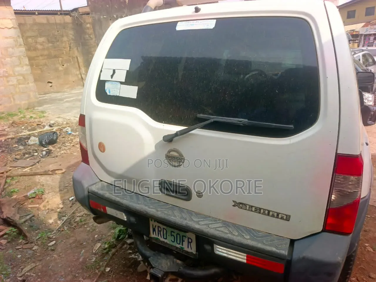 Nissan Xterra 2002 White