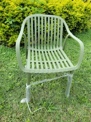 Flo Outdoor Garden Chair