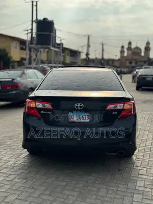 Toyota Camry SE 4dr Sedan (2.5L 4cyl 6A) 2014 Black