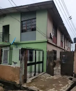 3bdrm Block of Flats in Off Fadeyi, Jibowu for sale