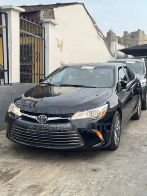 Toyota Camry XLE 4dr Sedan (2.5L 4cyl 6A) 2017 Black