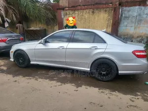 Mercedes-Benz E350 2011 Silver
