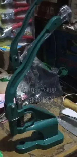 Press Button Machine