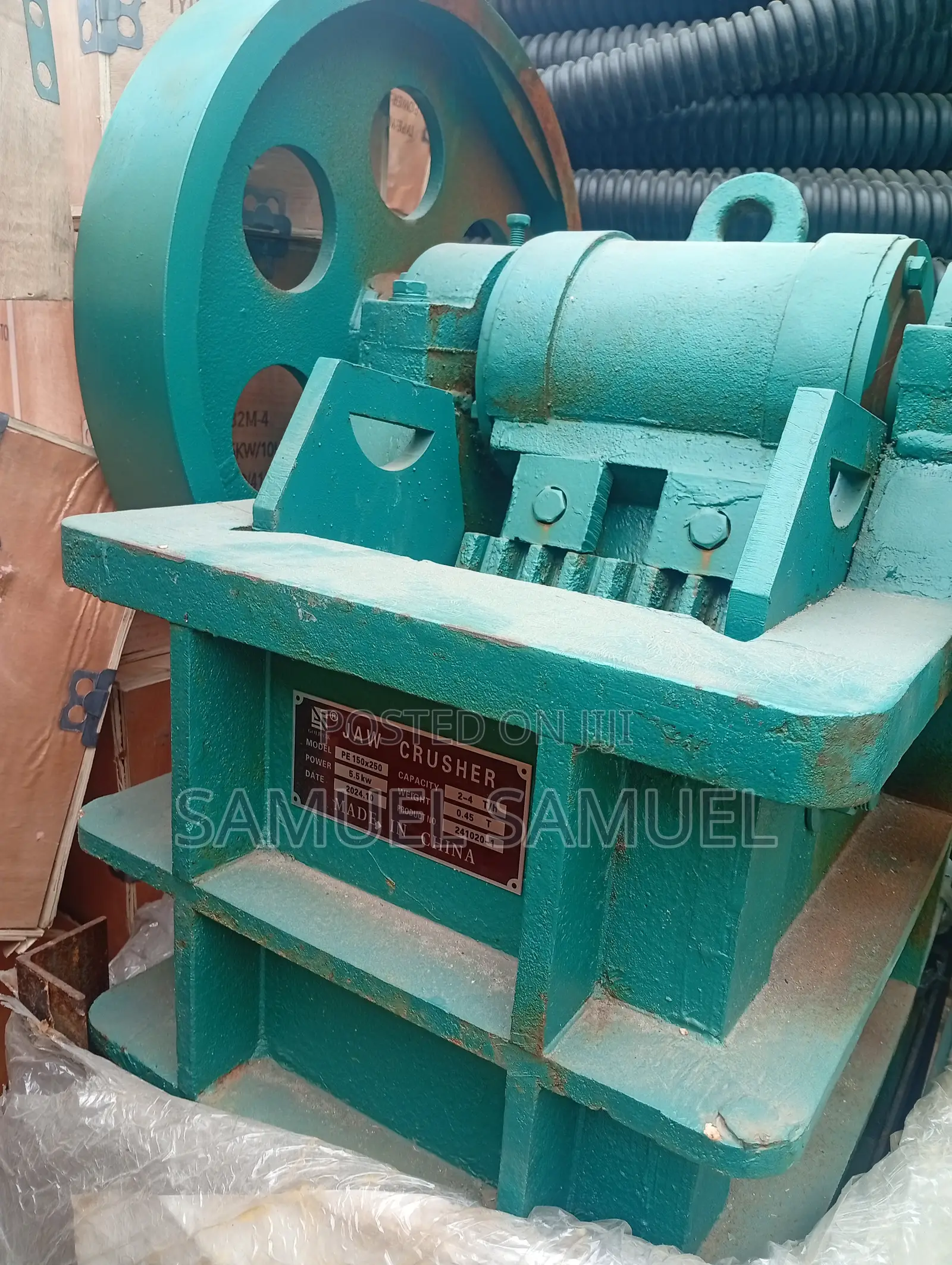 JAW CRUSHER 4tons Per Hour