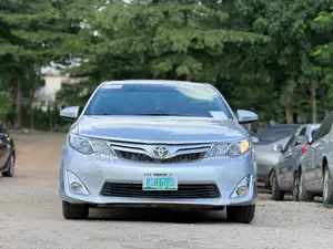 Toyota Camry 2013 Silver