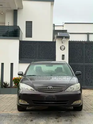 Toyota Camry LE 4dr Sedan (2.4L 4cyl 5A) 2005 Brown