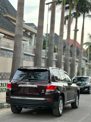 Toyota Highlander 2013 Black