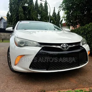 Toyota Camry 2016 White