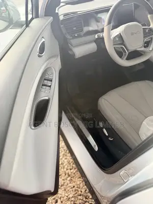 New BYD Seal EV Premium 2025 White
