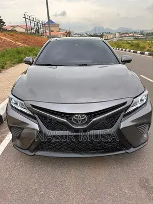 Toyota Camry 2020 Gray