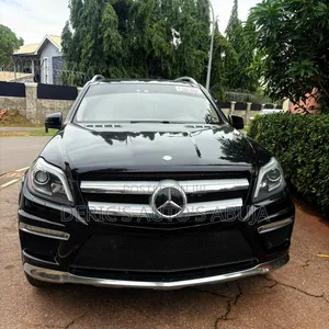 Mercedes-Benz GL-Class GL 550 2013 Black