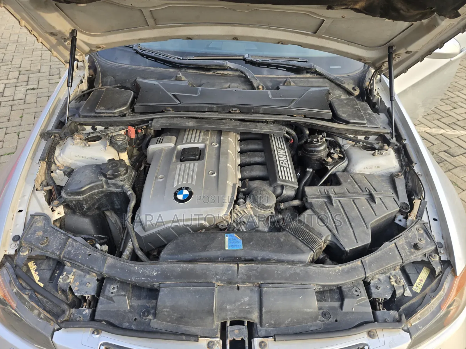BMW 325i 2006 Silver