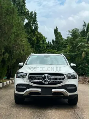 Mercedes-Benz GLE-Class 2019 White