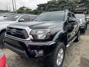 Toyota Tacoma 2015 Black