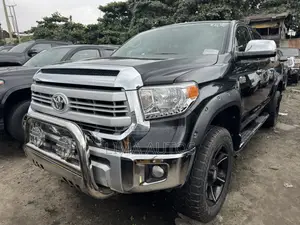 Toyota Tundra 2014 Black