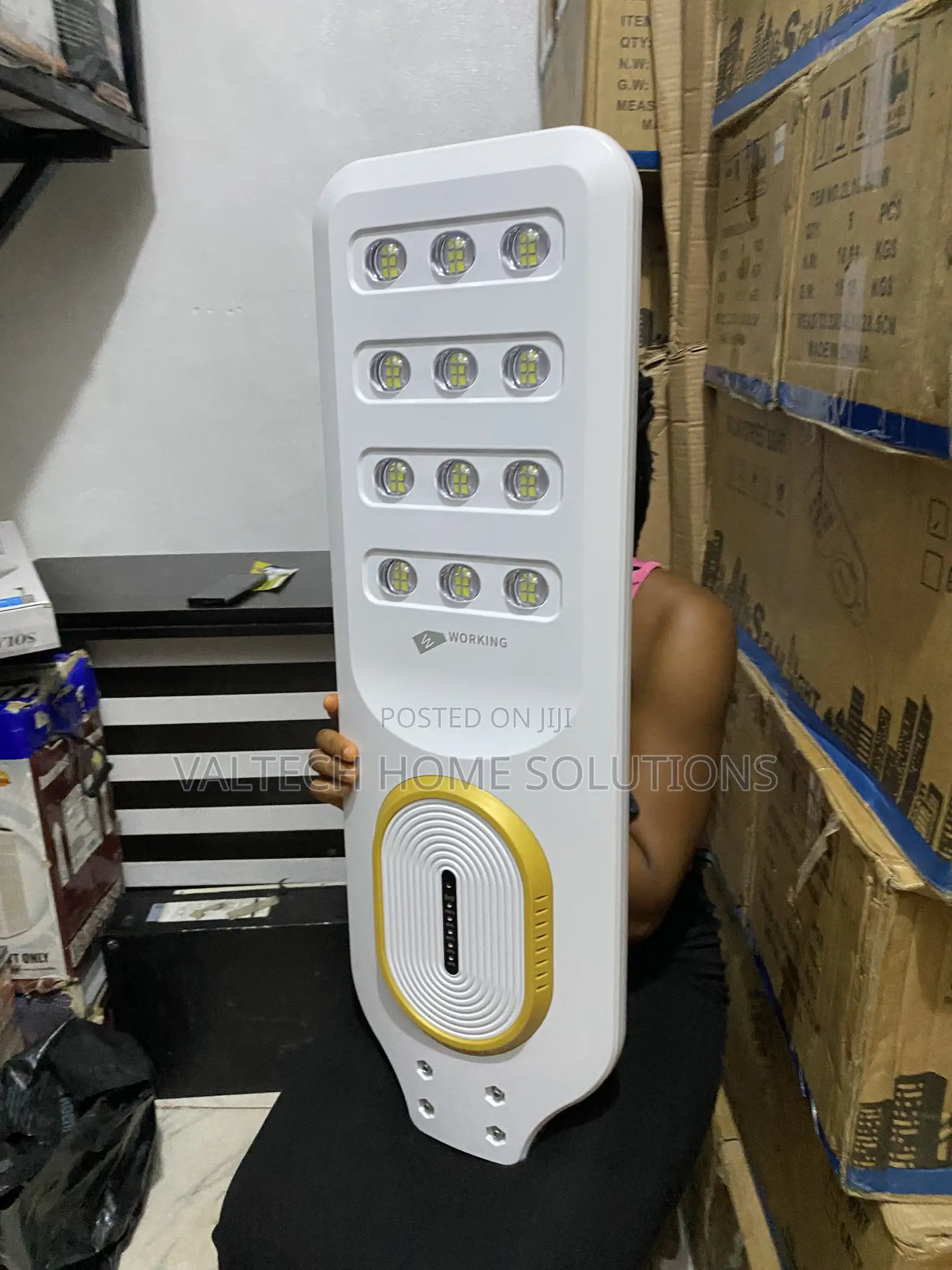 16 Series Solar Street Light With Remote Control