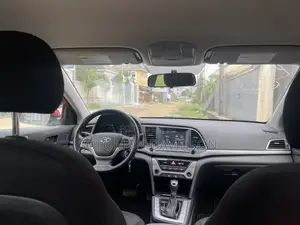 Hyundai Elantra 2017 Red