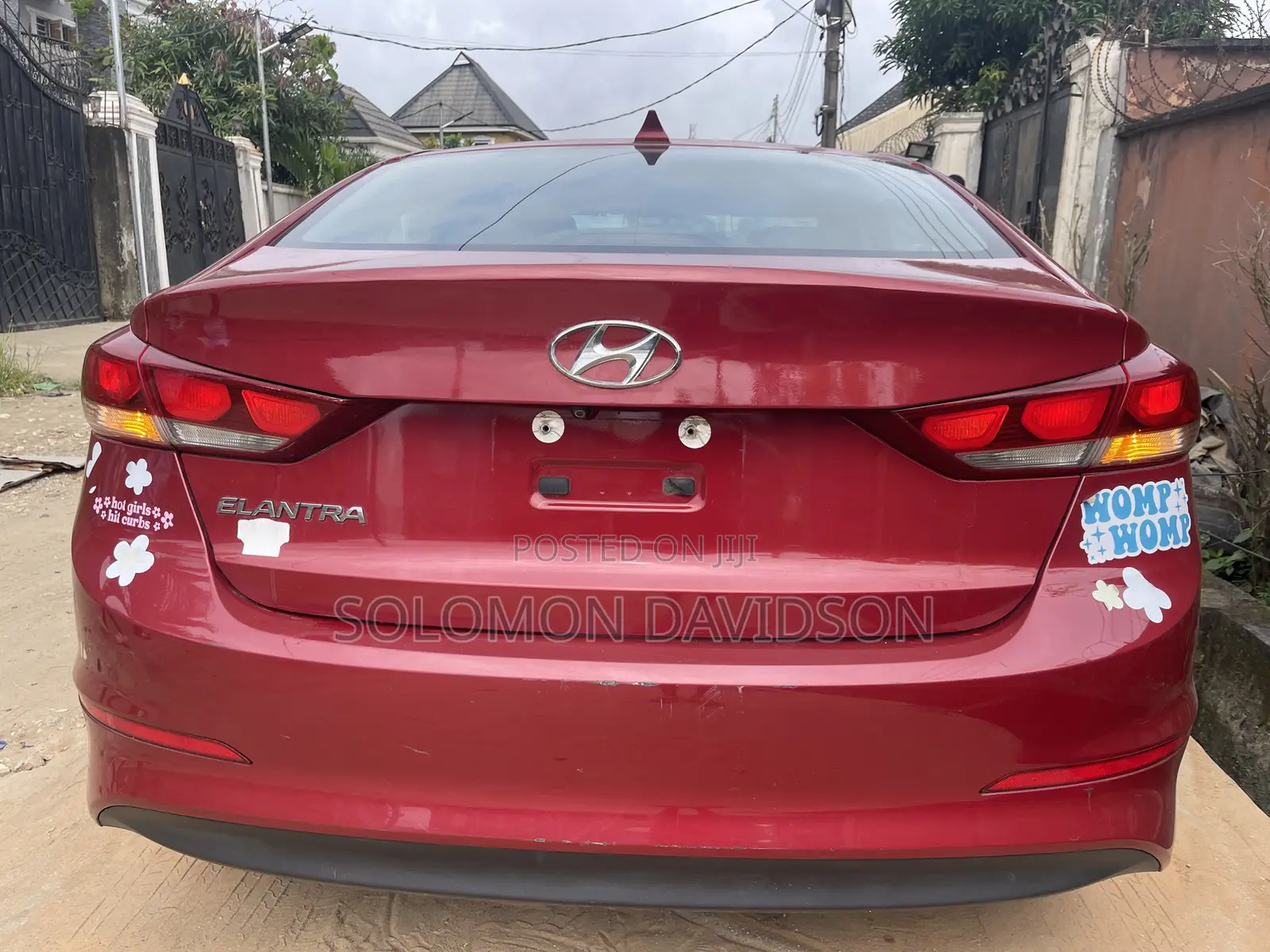 Hyundai Elantra 2017 Red