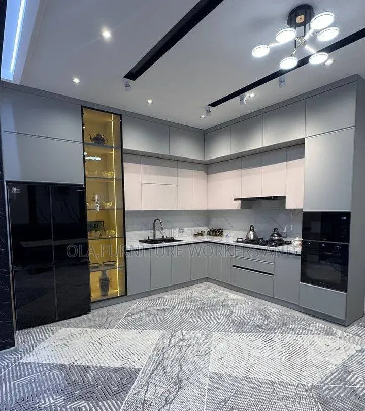 Kitchen Cabinet