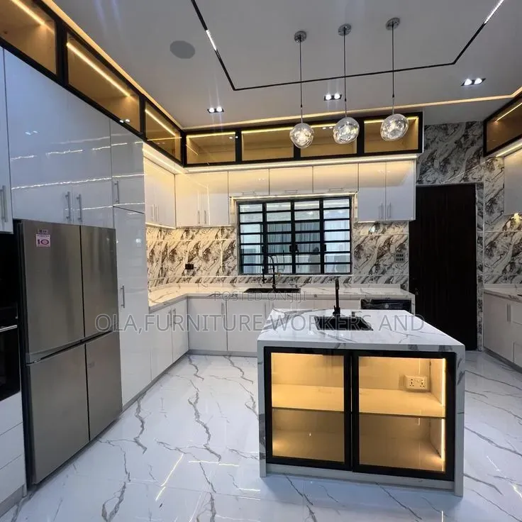 Kitchen Cabinet