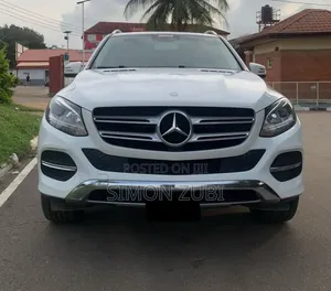 Mercedes-Benz GLE-Class 2017 White