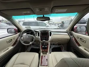 Toyota Highlander 2006 Red