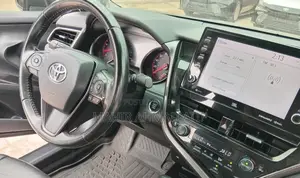 Toyota Camry XLE 2022 Black