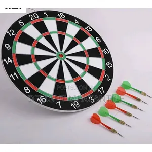 Standard Dart Board Game With Arrows