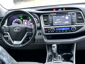 Toyota Highlander 2018 White