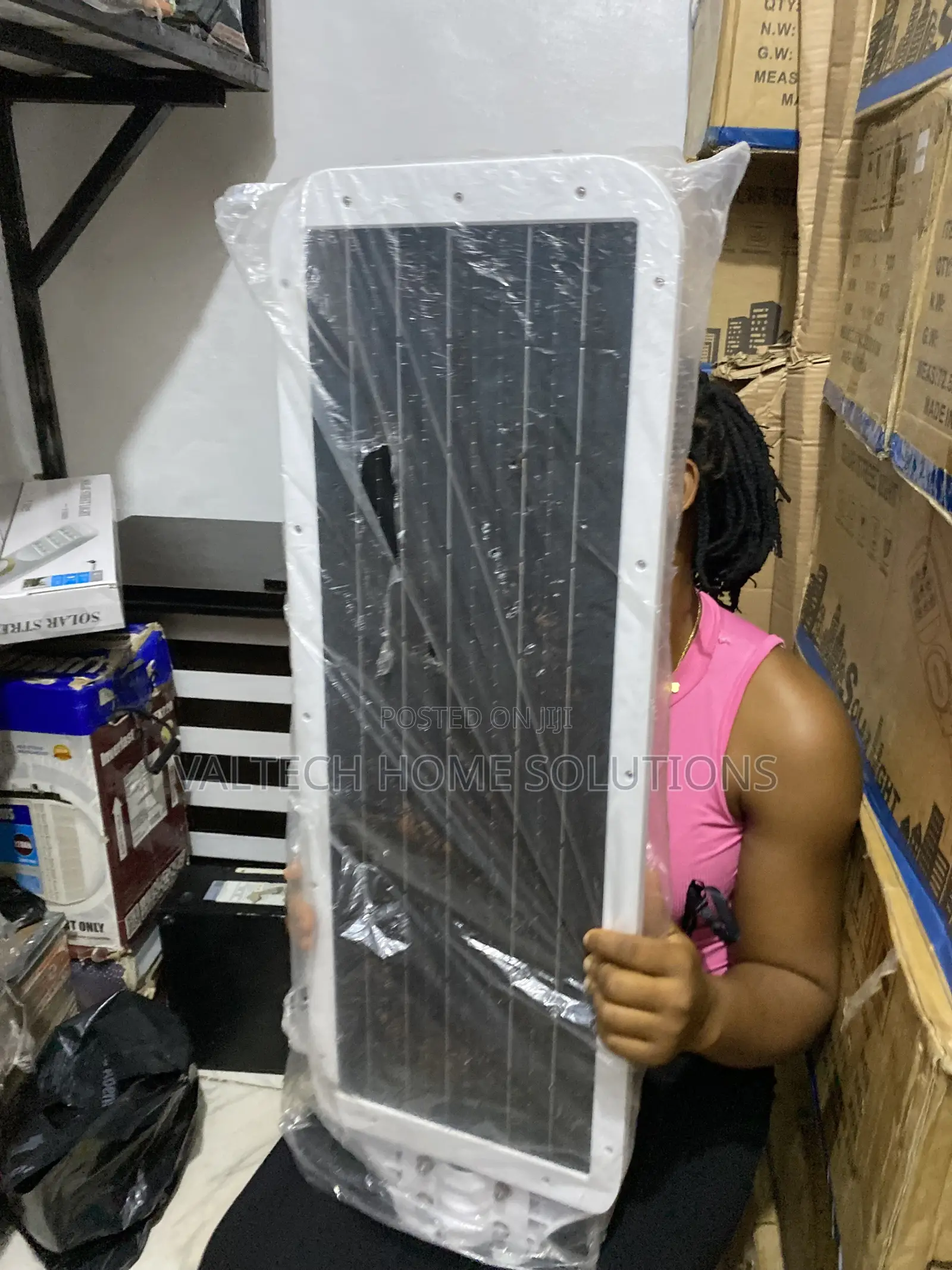 Premium 16 Series Solar Street Lamp – Remote Control