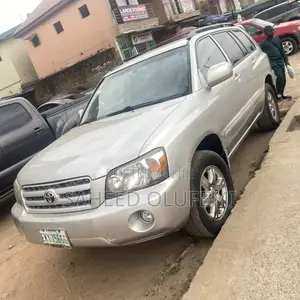 Toyota Highlander 2017 Silver