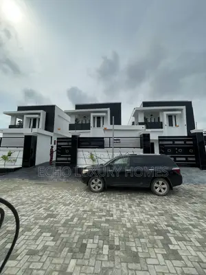 Furnished 5bdrm Duplex in Ibeshe / Amuwo-Odofin for sale