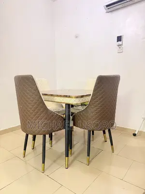 4 Seater Dinning Set With Marble