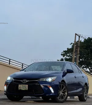 Toyota Camry 2016 Blue