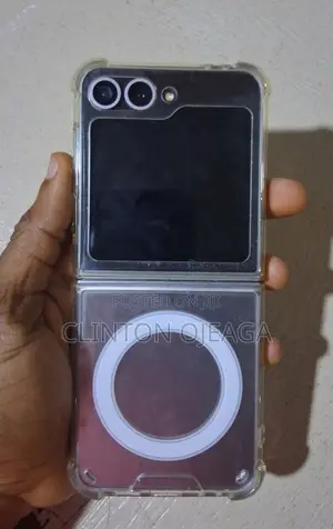Samsung Galaxy Z Flip6 256 GB Silver