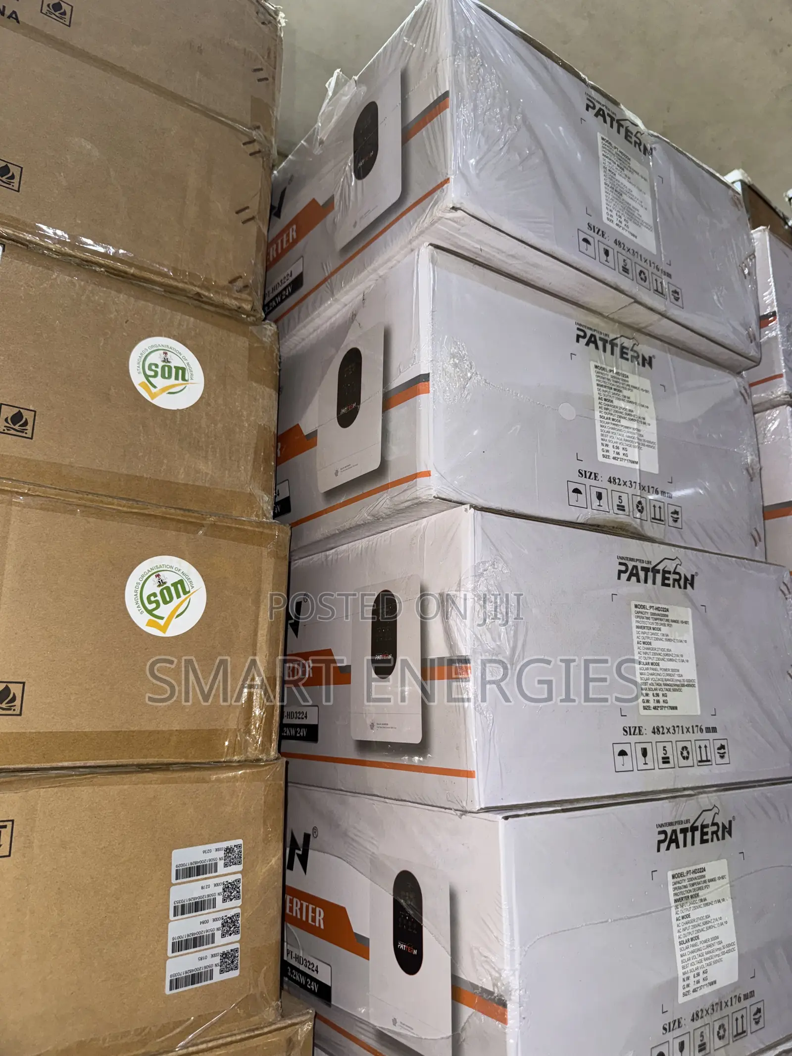 Pattern Solar Inverter Hybrid 3.2kva 24v