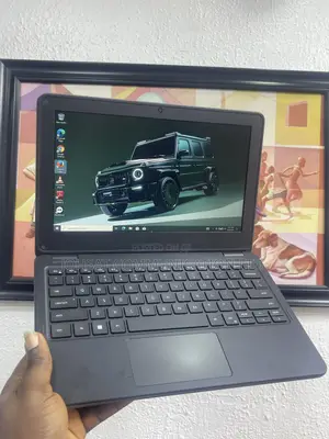 Laptop Dell Latitude 3120 4GB Intel Celeron SSD 640GB