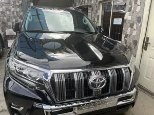 Toyota Land Cruiser Prado 4.0 Petrol TX-L 2016 Black