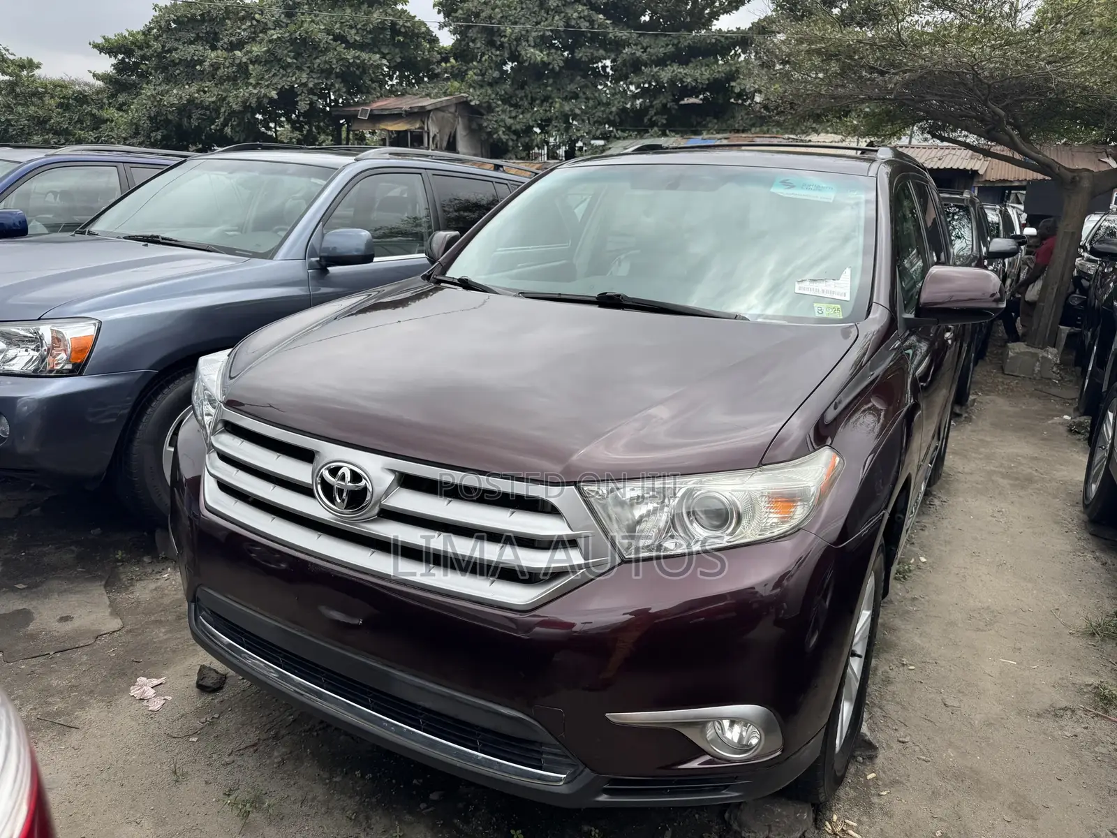 Toyota Highlander 2012 Burgundy